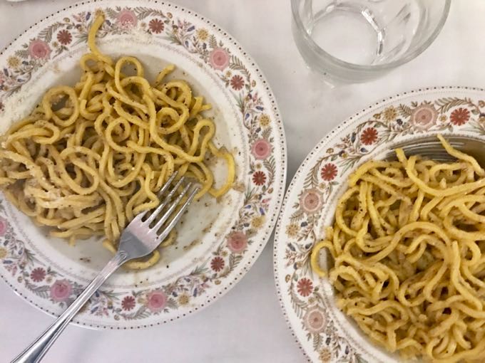 Cacio e Pepe Pasta