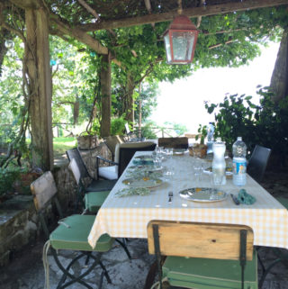 Table in Umbria