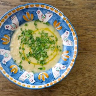 Garlicky Bean Soup